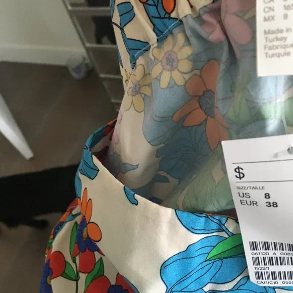 Summer Blouse - Picture 9 of 9